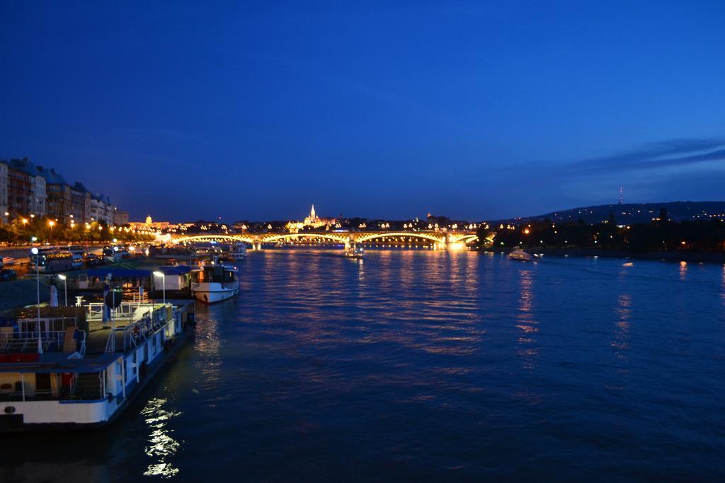 Fortuna Boat Hotel Будапешт Экстерьер фото